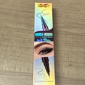 ❣️5|$25❣️Double-Headed Precise Liquid Brow Ink Pen - #01 light brown